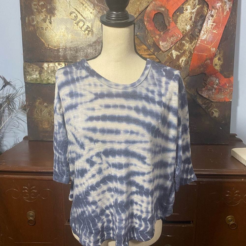 Young Fabulous & Broke tie-dye look blouse. Small